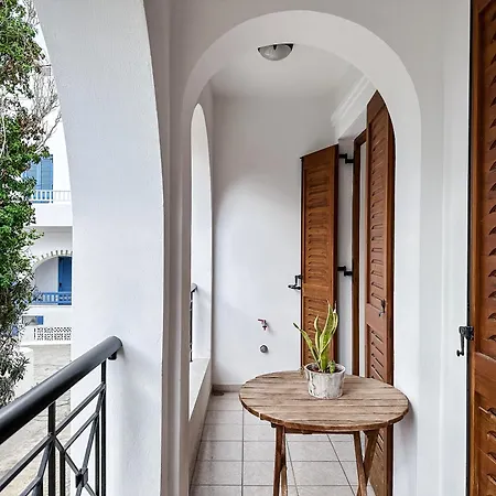 Anastasia's Place In Naxos Chora 아파트